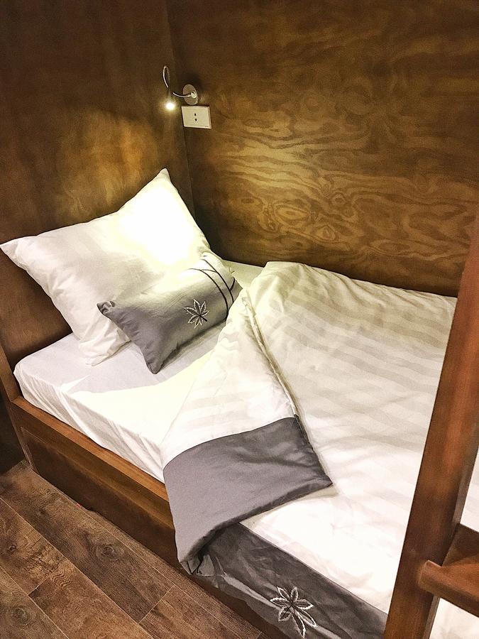 ホテルRustic House Backpacker ハノイ エクステリア 写真
